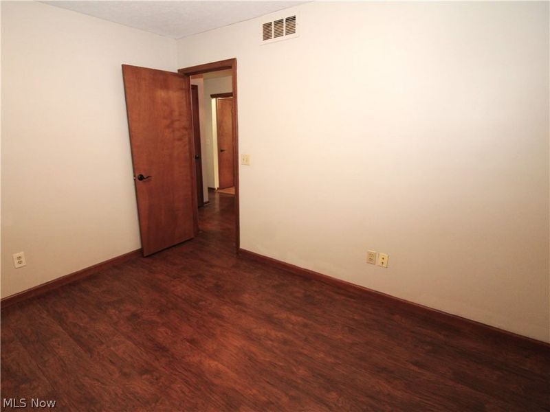138 Loyola Drive, Elyria, OH 44035 Photo 32
