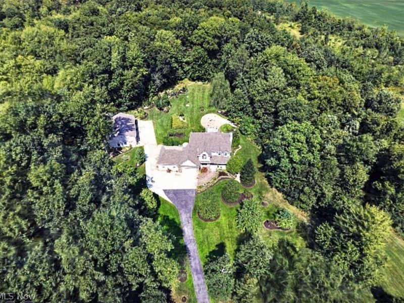 47550 Hughes Road, Wellington, OH 44090 Photo 1