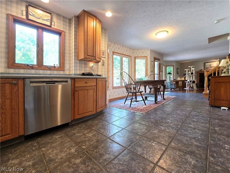 47550 Hughes Road, Wellington, OH 44090 Photo 11