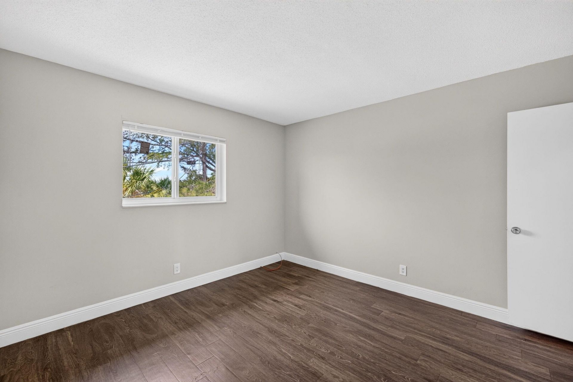 1007 W Prospect, Unit 205, Fort Lauderdale, FL 33309 Photo
