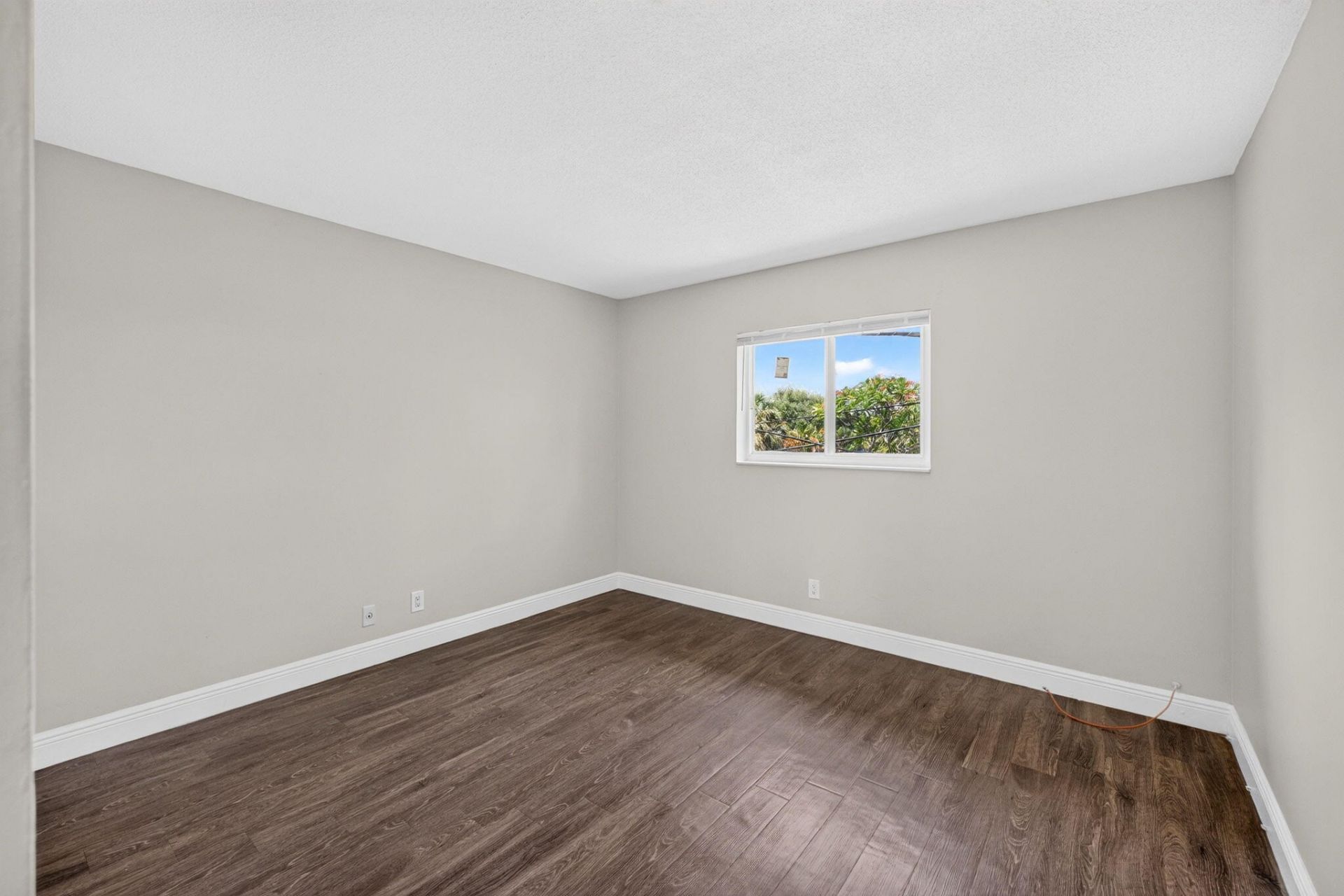 1007 W Prospect, Unit 205, Fort Lauderdale, FL 33309 Photo