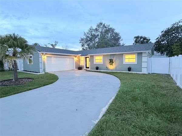10436 JANE EYRE DRIVE, ORLANDO, FL 32825