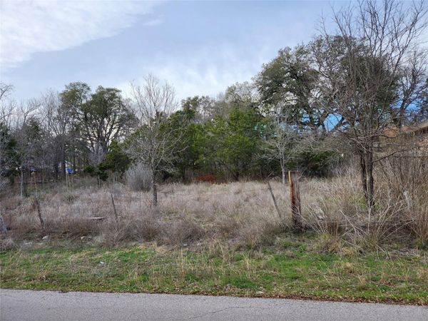 11304 Lakeside DR, Jonestown, TX 78645