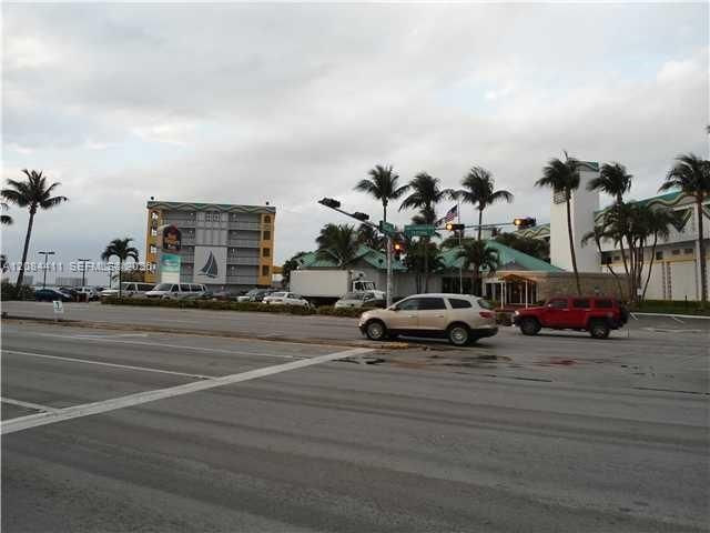 1780 79th Street Causeway, Unit C309, North Bay Village, FL 33141 Photo