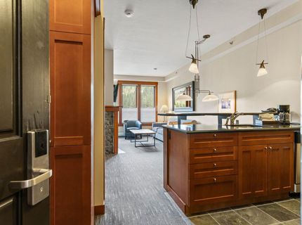 1850 Village South Road, Unit #327 (4-32, Olympic Valley, CA 96146 Photo