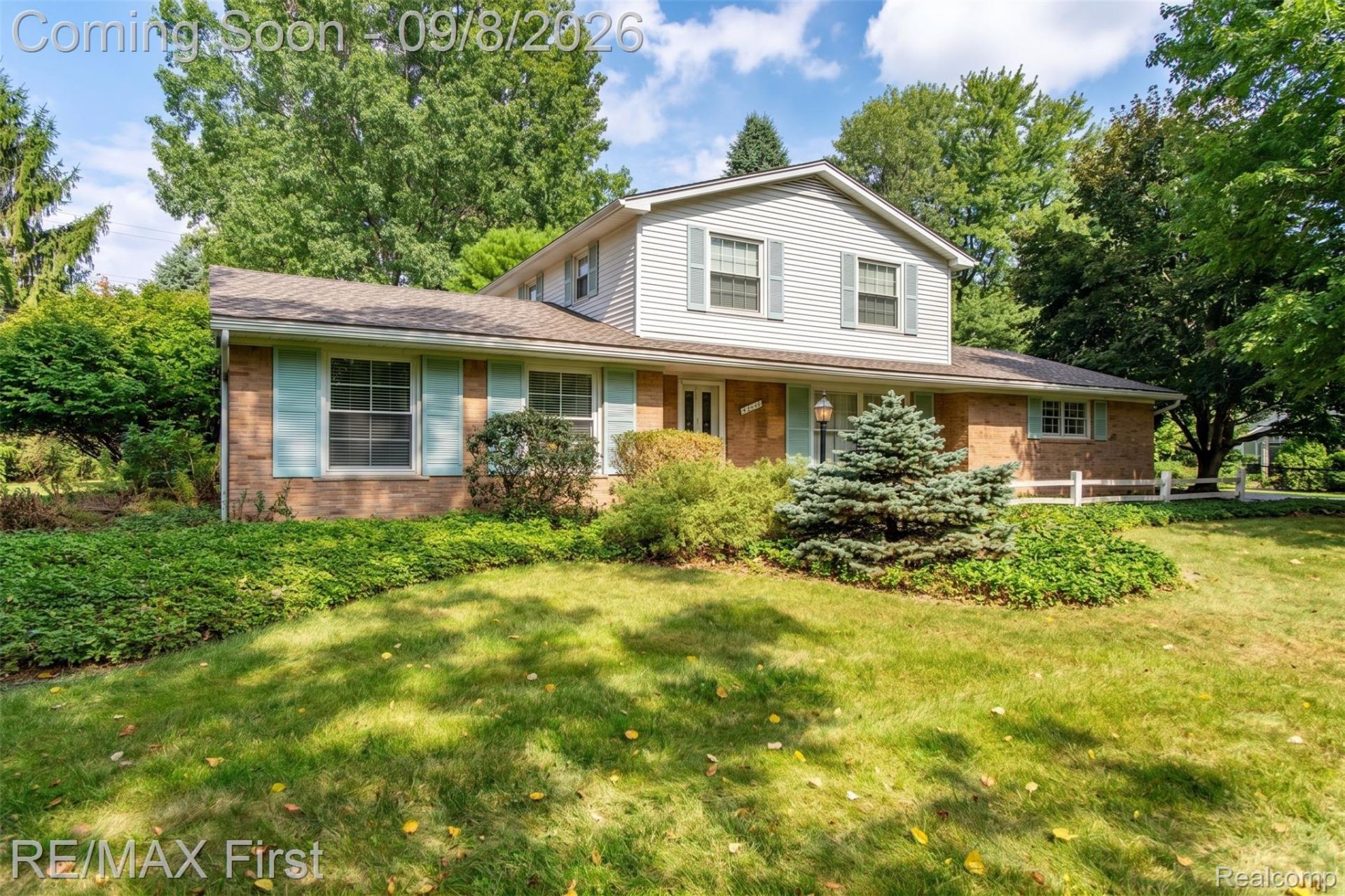 2669 Mcclintock Road, Bloomfield Township, Mi 48302 Main Photo