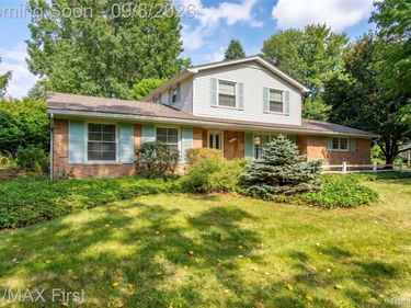 2669 McClintock Road, Bloomfield Township, Mi 48302