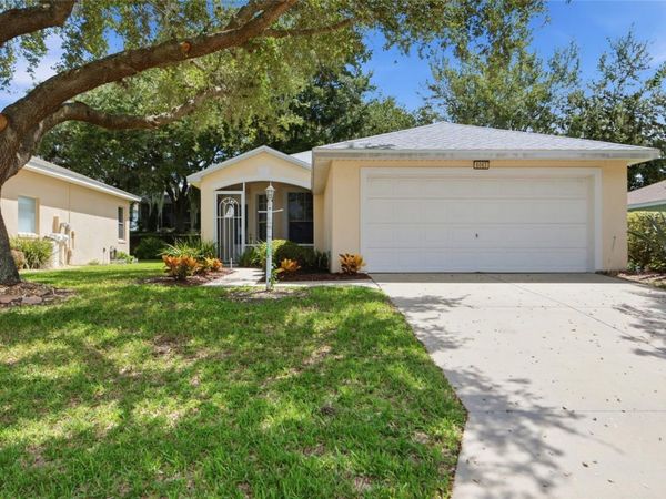 6063 ARMADA STREET , TAVARES, FL 32778