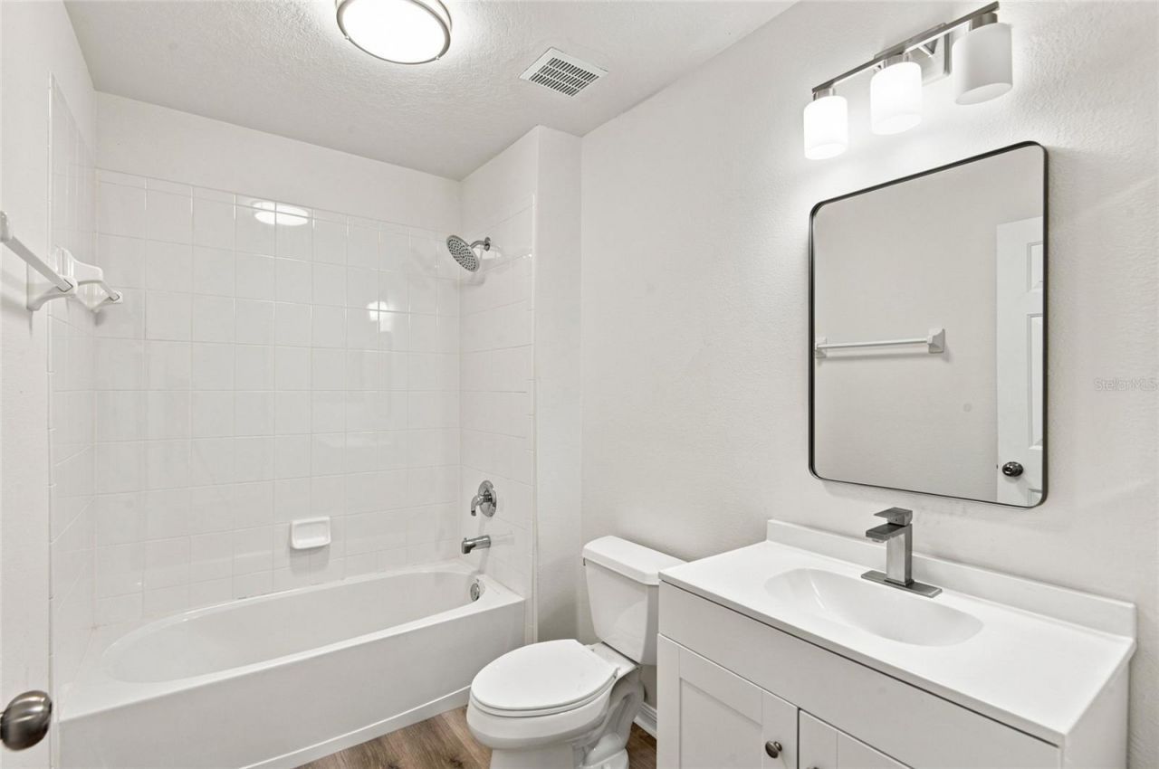 6063 Armada Street , Tavares, FL 32778 Photo