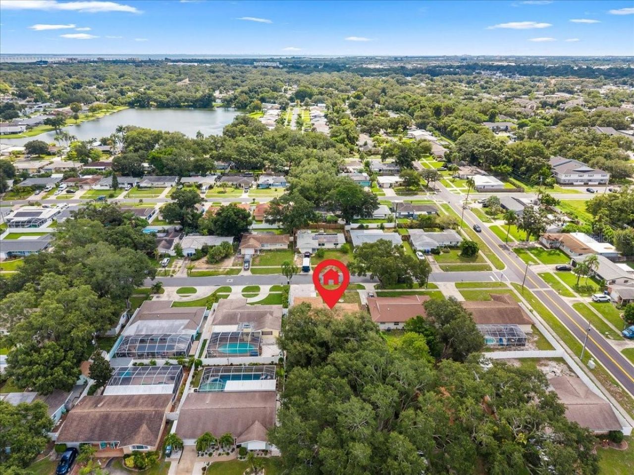 490 E Lake Drive, Largo, FL 33771 Photo