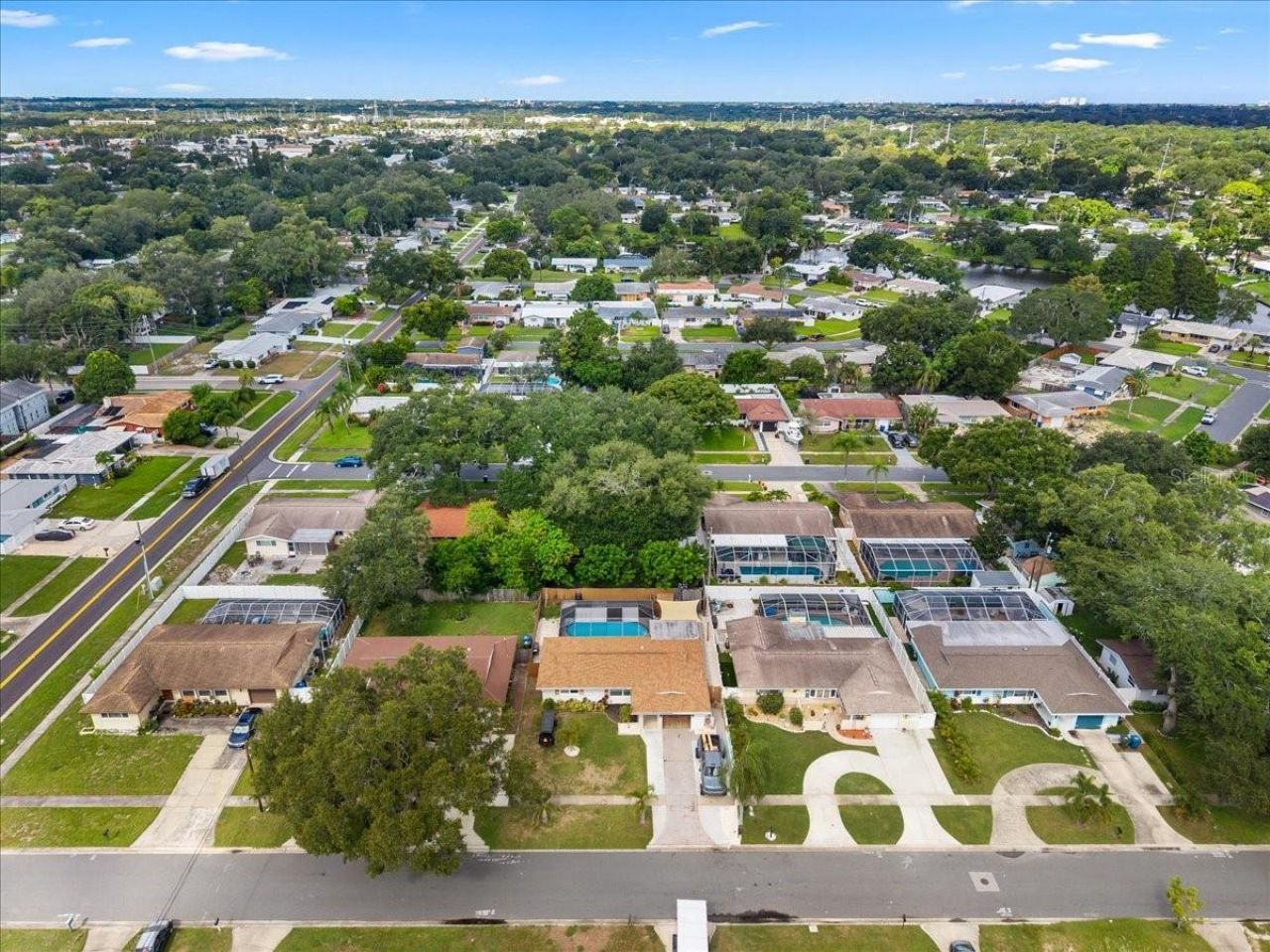 490 E Lake Drive, Largo, FL 33771 Photo