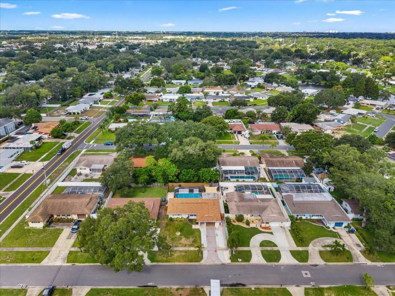 490 E Lake Drive, Largo, FL 33771 Photo