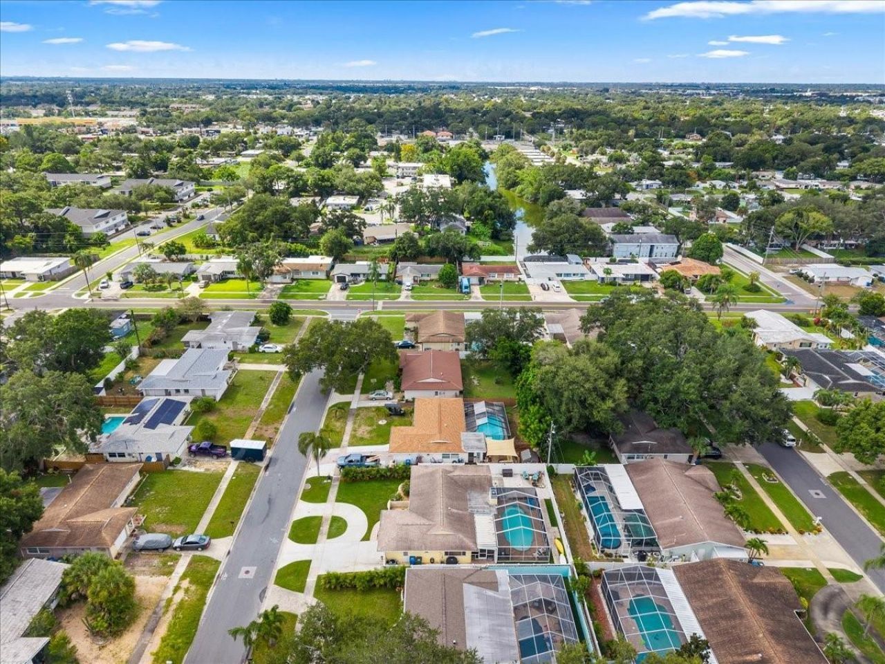 490 E Lake Drive, Largo, FL 33771 Photo