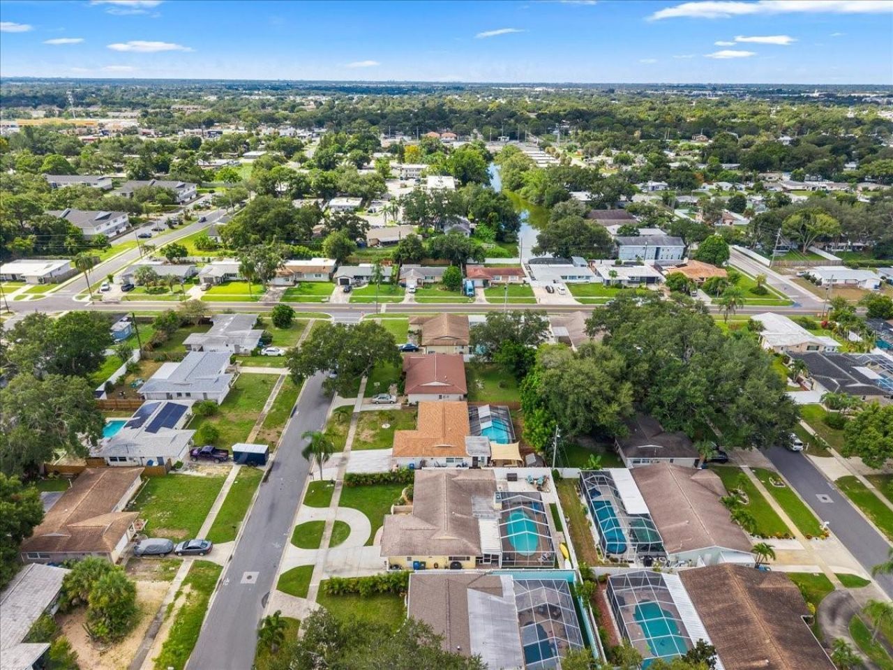 490 E Lake Drive, Largo, FL 33771 Photo