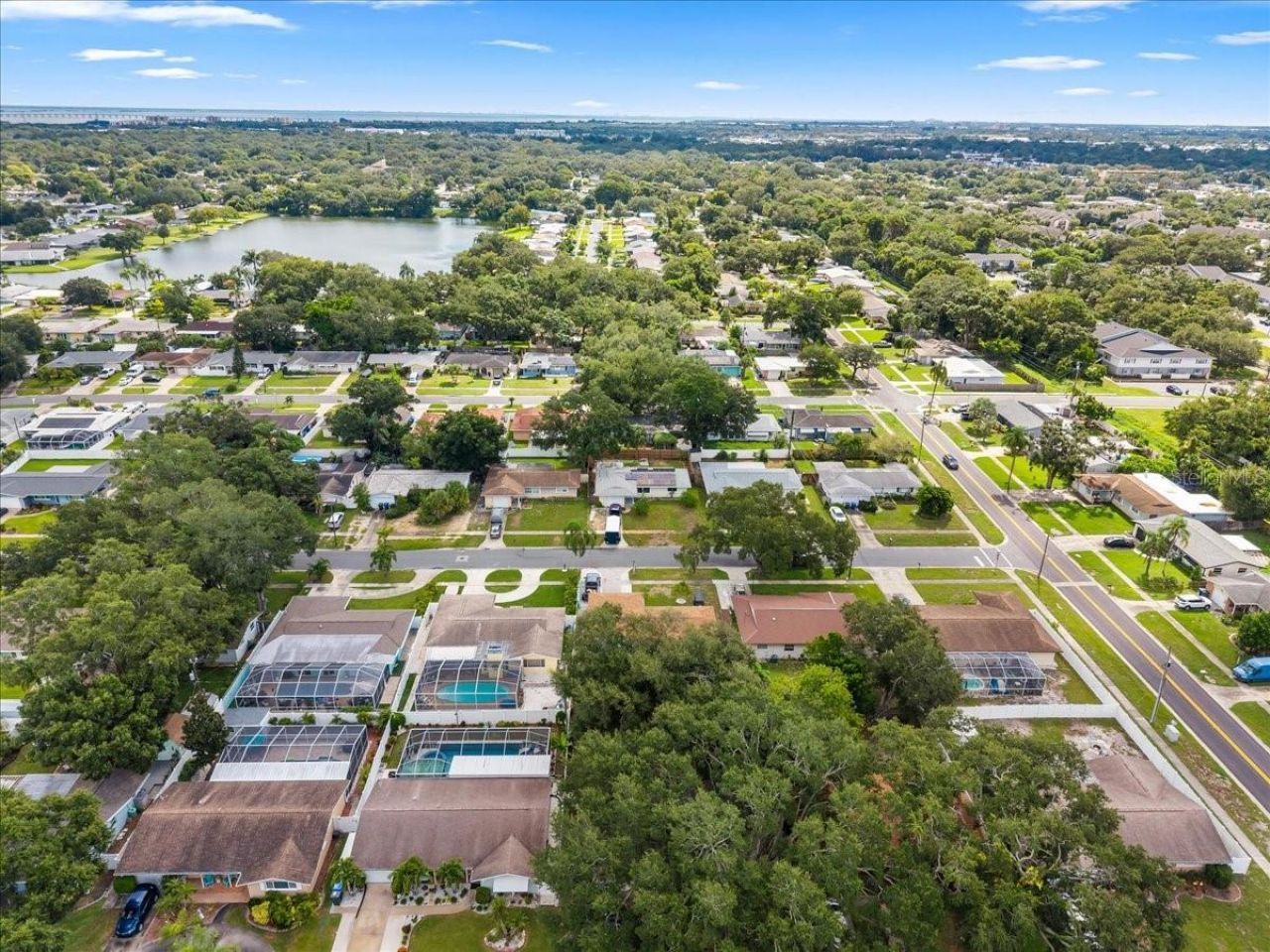 490 E Lake Drive, Largo, FL 33771 Photo