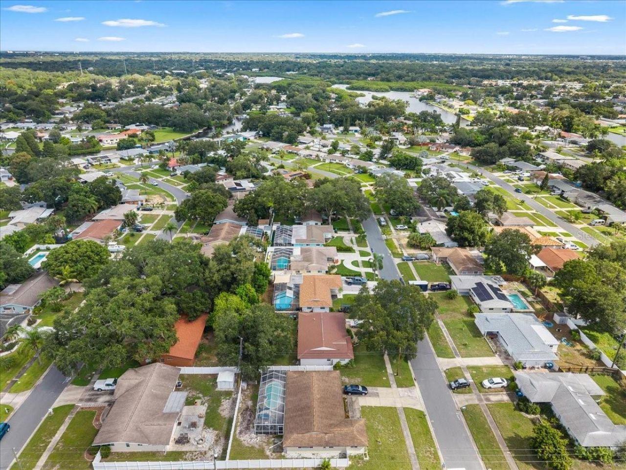 490 E Lake Drive, Largo, FL 33771 Photo