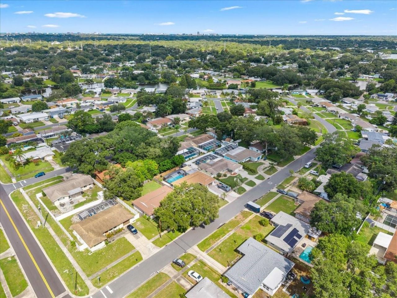 490 E Lake Drive, Largo, FL 33771 Photo