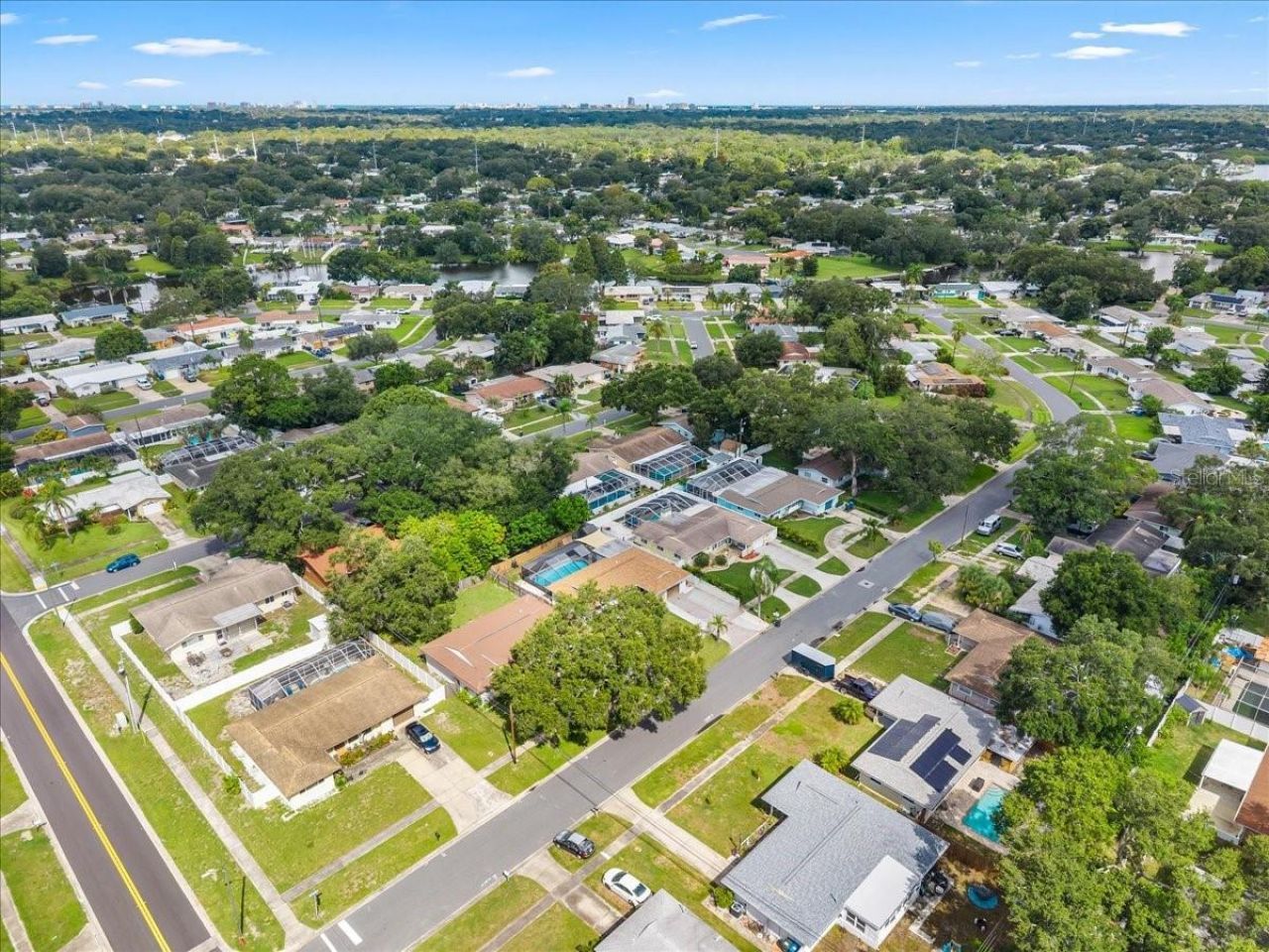 490 E Lake Drive, Largo, FL 33771 Photo