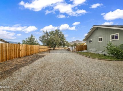 1346 Stephanie Way, Minden, NV 89423 Photo