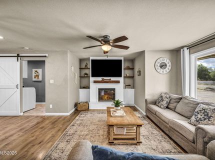 1346 Stephanie Way, Minden, NV 89423 Photo