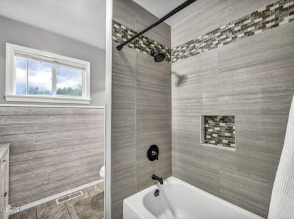 1346 Stephanie Way, Minden, NV 89423 Photo
