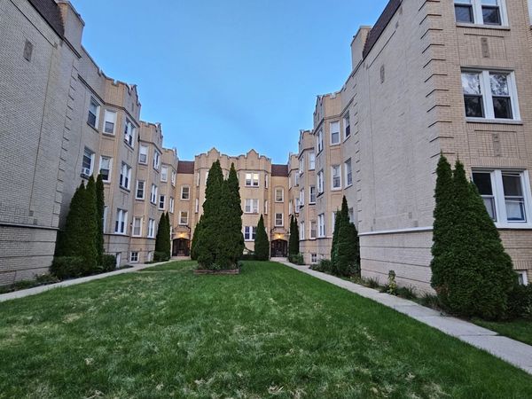 6545 N Francisco Avenue , Unit 3A, Chicago, IL 60645