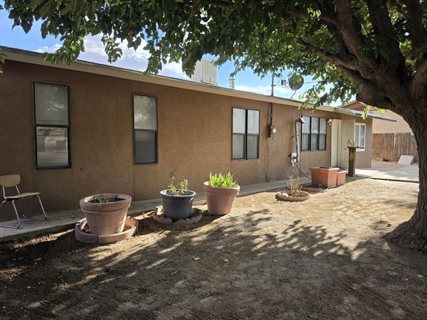 5512 Cleo Road SW, Albuquerque, NM 87121