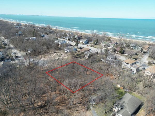 7824 Maple Avenue , Gary, IN 46403