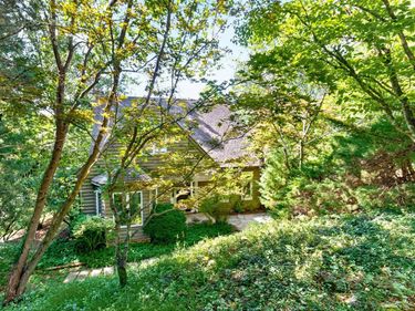 1381 GRISTMILL DR , Charlottesville, VA 22902