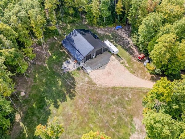 16865 Bil Mar Beach RD Road, Portage Twp, MI 49820