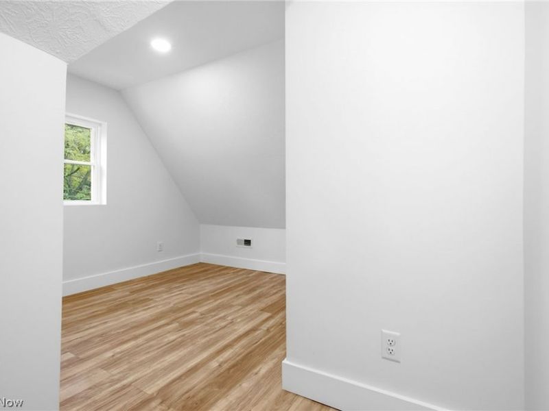 766 Cherokee Trail, Willoughby, OH 44094 Photo 29