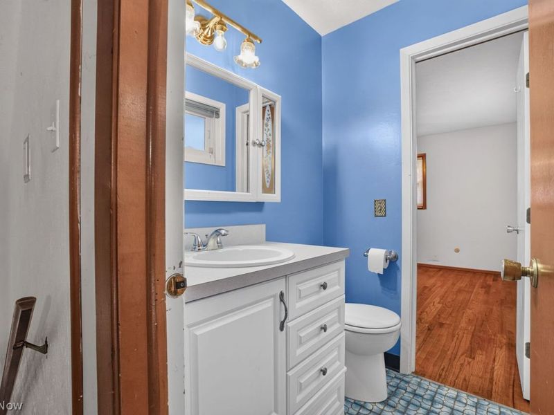 6311 Dunfield Drive, Mayfield Heights, OH 44143 Photo 11