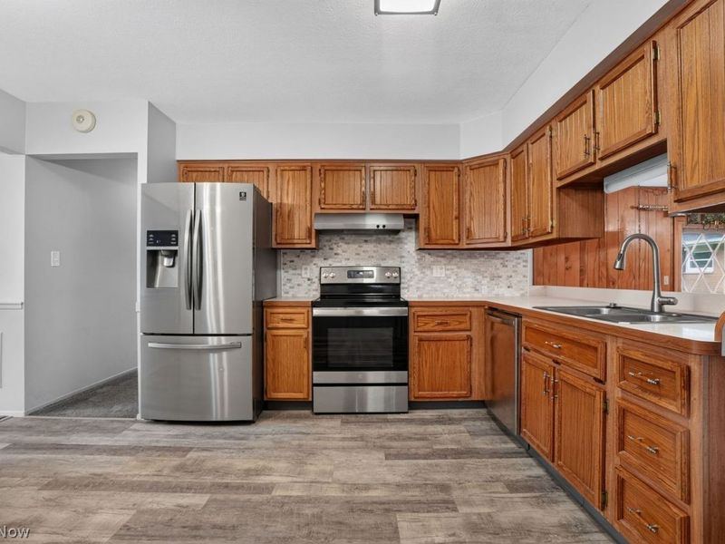 6311 Dunfield Drive, Mayfield Heights, OH 44143 Photo 6