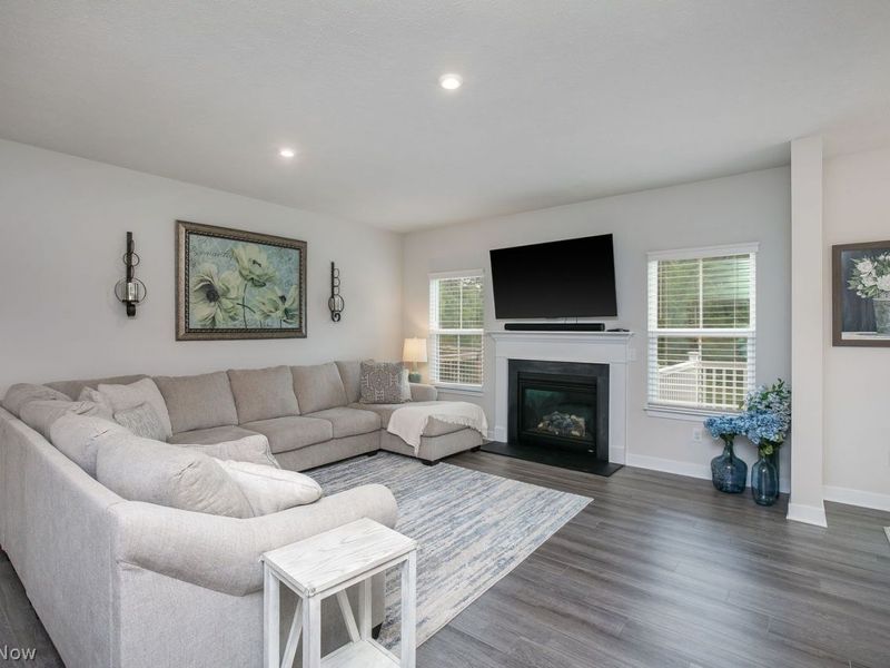 3065 Bonita Circle SE, Canal Fulton, OH 44614 Photo 5