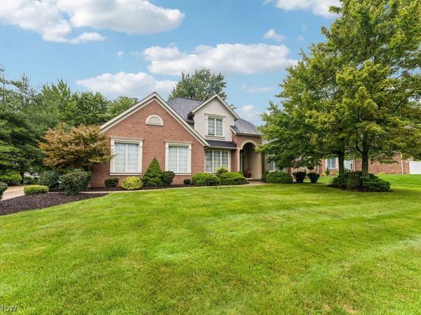 8868 Michaels Lane , Broadview Heights, OH 44147