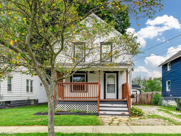 639 Broadway Street E, Cuyahoga Falls, OH 44221