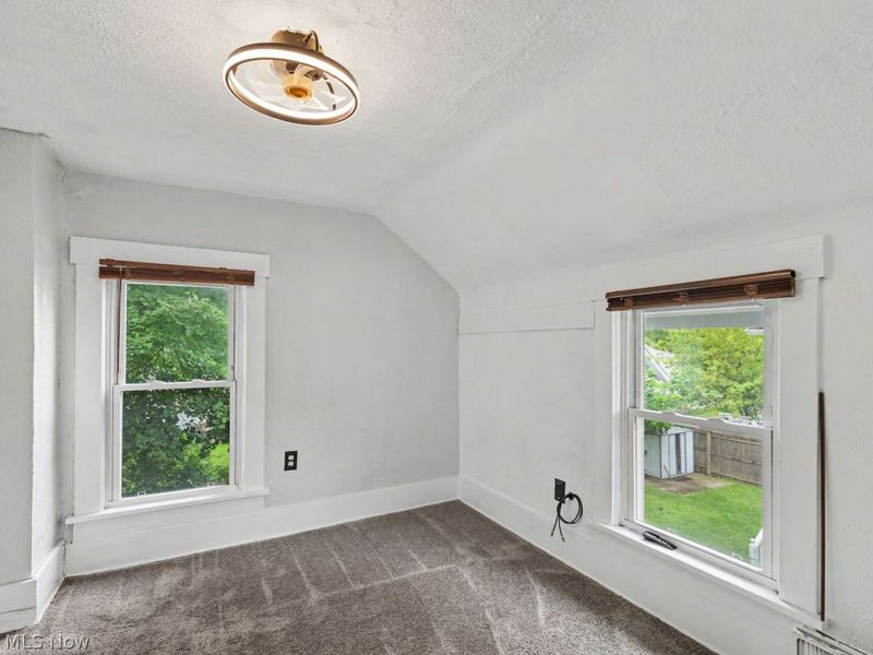 639 Broadway Street E, Cuyahoga Falls, OH 44221 Photo 14