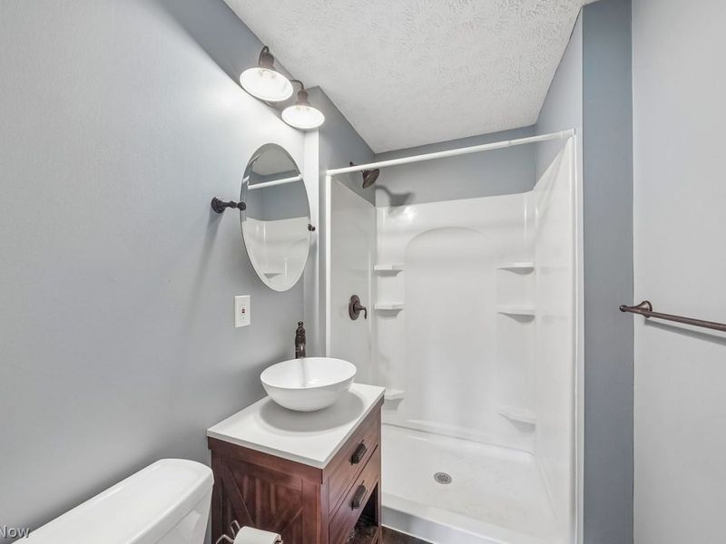 5830 Mural Drive, Seven Hills, OH 44131 Photo 16