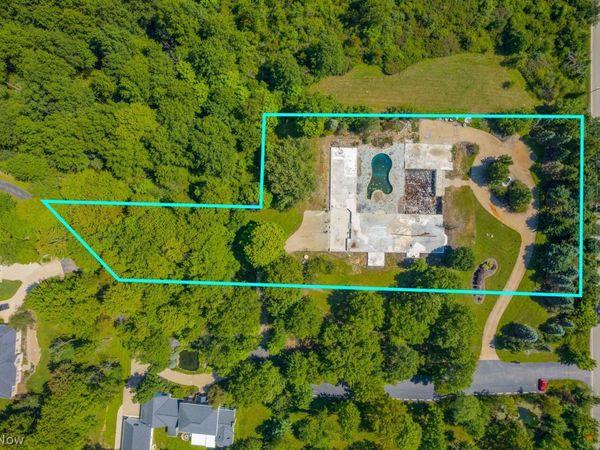 3145 W Streetsboro Road , Richfield, OH 44286