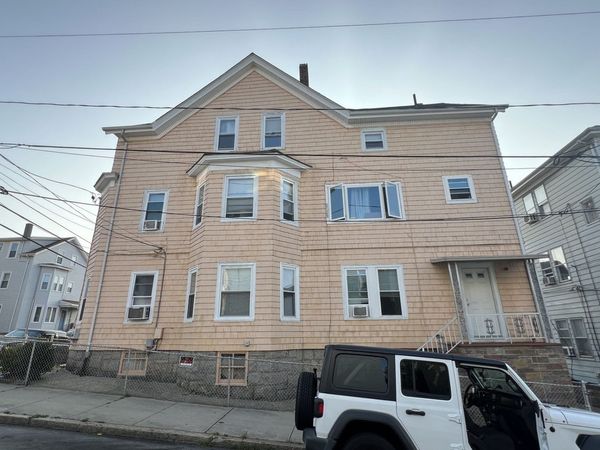 534 William St, Unit FL1/N, Fall River, MA 02721