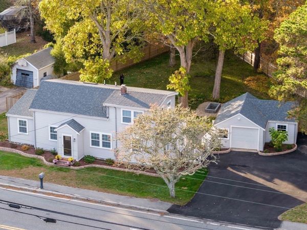 245 Wareham Rd, Marion, MA 02738