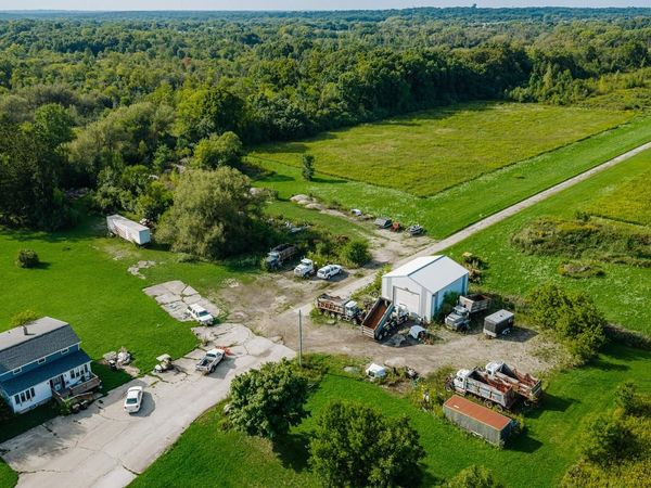 5732 W Rawson AVENUE, Franklin, WI 53132