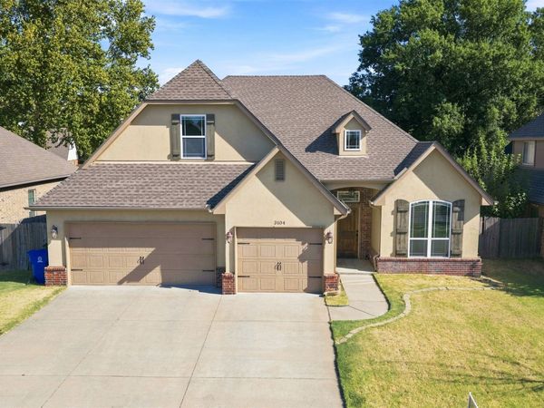 3104 W Mobile Street , Broken Arrow, OK 74011