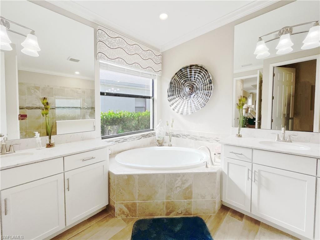 1975 Mustique St , Naples, FL 34120 Photo