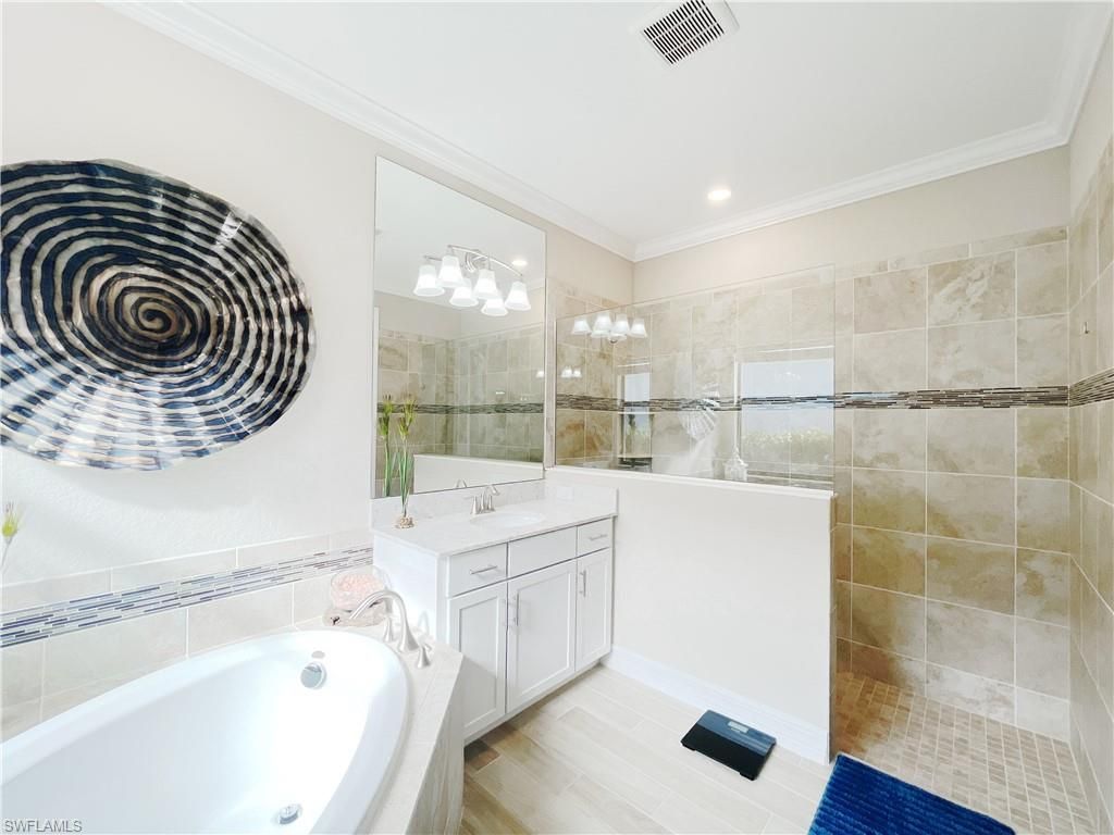 1975 Mustique St , Naples, FL 34120 Photo