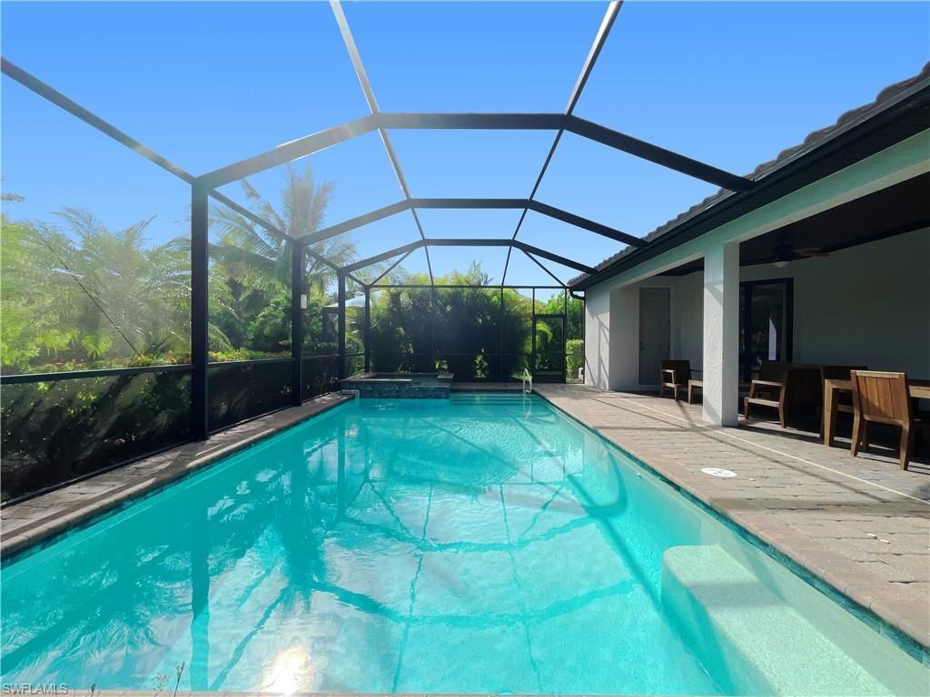 1975 Mustique St , Naples, FL 34120 Photo