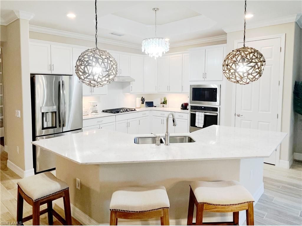 1975 Mustique St , Naples, FL 34120 Photo