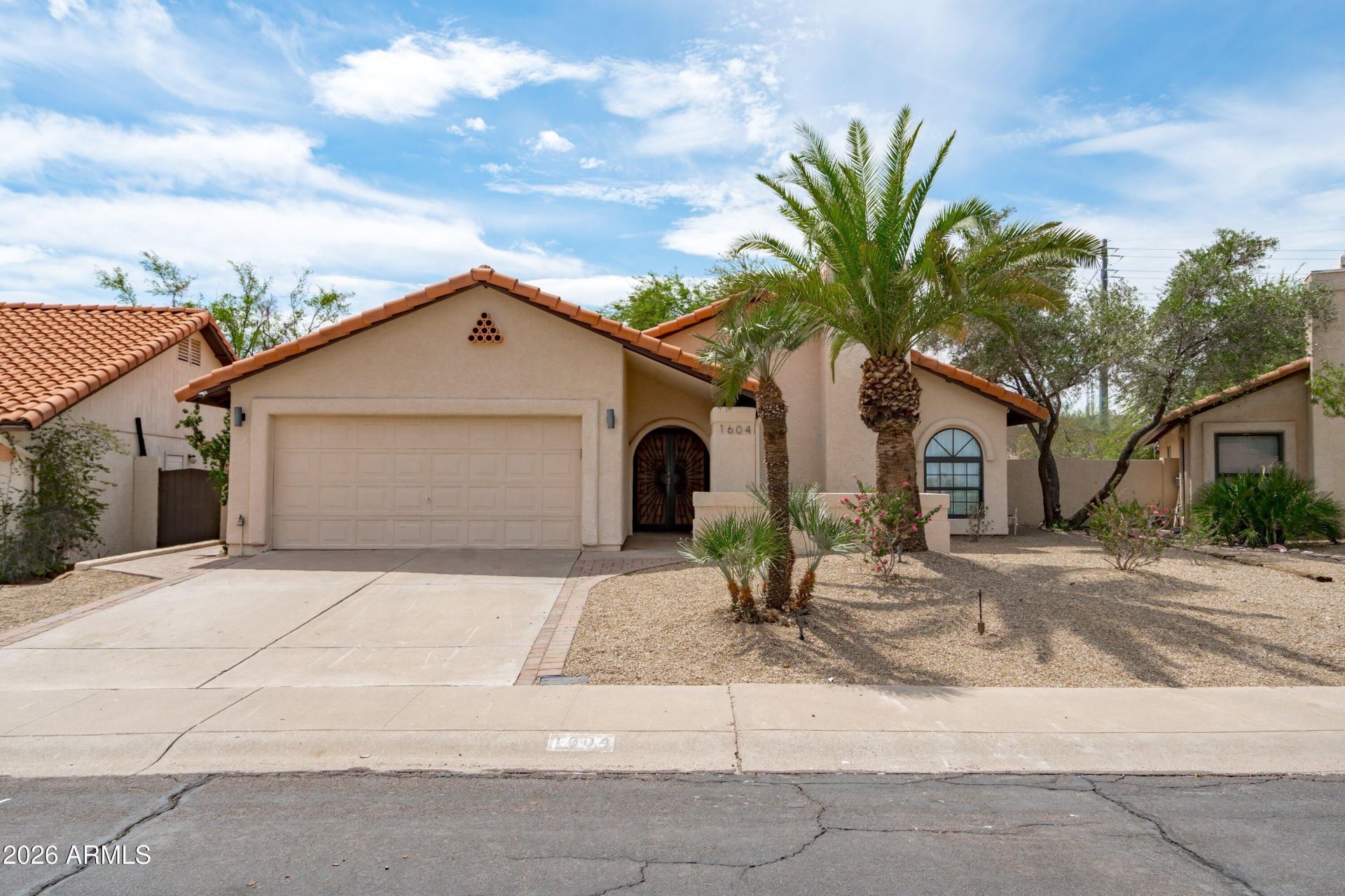 1604 N El Camino Drive, Tempe, AZ 85288 Main Photo