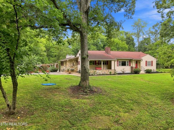 3215 Tuckaleechee Pike, Maryville, TN 37803