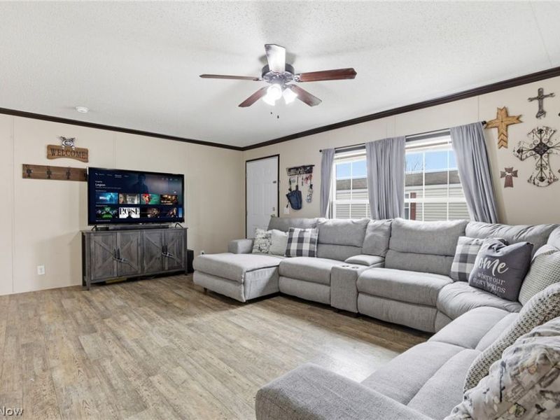 2445 Columbus-Lancaster Road NW, Unit 246, Lancaster, OH 43130 Photo 8